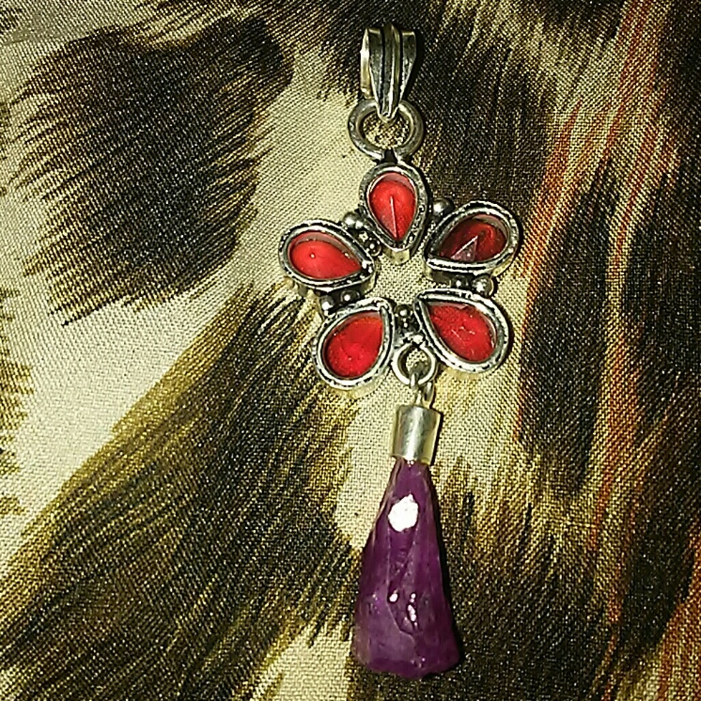 🌺💗GORGEOUS!/GARNET,REW,RUBY/Flower/PENDANT🌺💕 - Picture 3 of 8